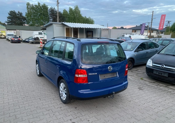 Volkswagen Touran cena 11900 przebieg: 216430, rok produkcji 2003 z Bierutów małe 211